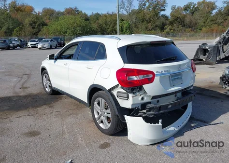 2015 Mercedes-Benz Gla 250 4Matic из США, поврежденный, VIN WDCTG4GBXFJ093517